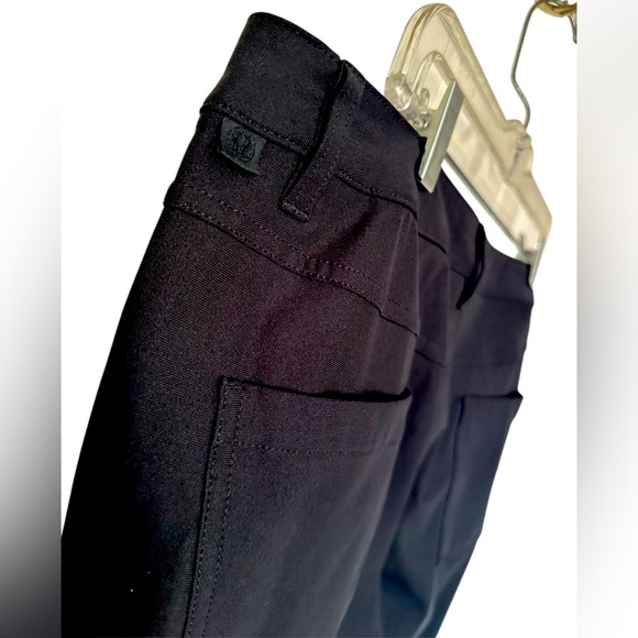Lululemon men's ABC classic pants Black colour size 36 (M-L) - Picture 9 of 12